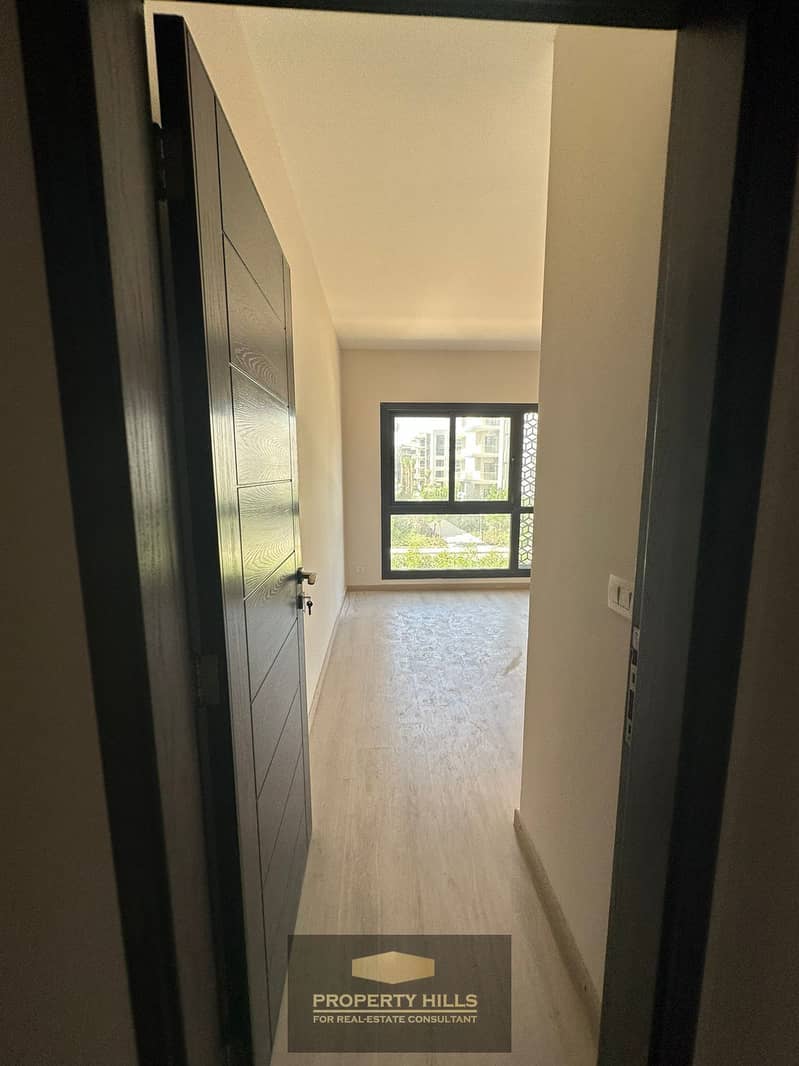 4 WhatsApp Image 2025-12-10 at 3.10. 59 PM (3). jpeg