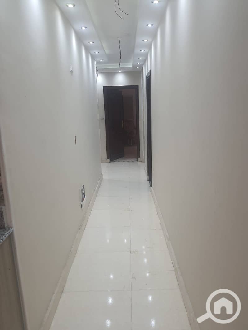 9 00717b40-d1b8-4e92-af0d-1027278baaec. jpg