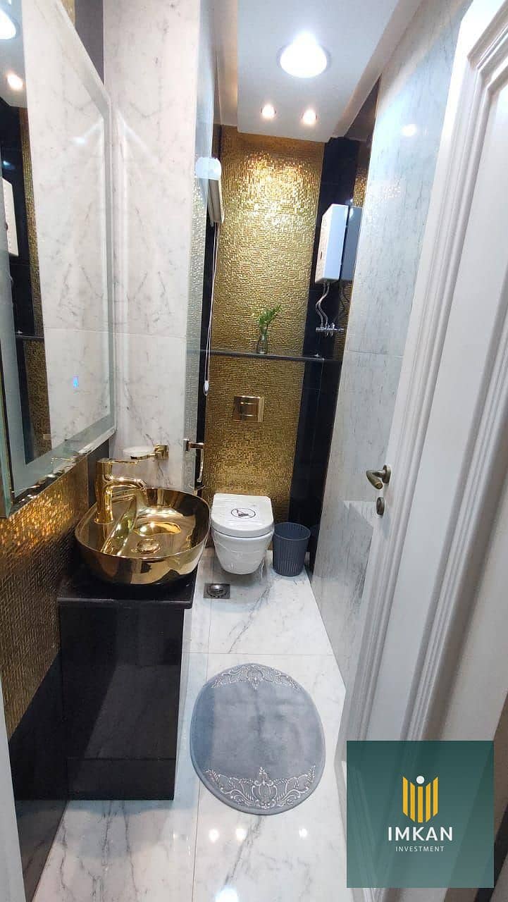 12 bd36c10f-4930-4c0a-9ede-63b8bb4dbabb. jpg