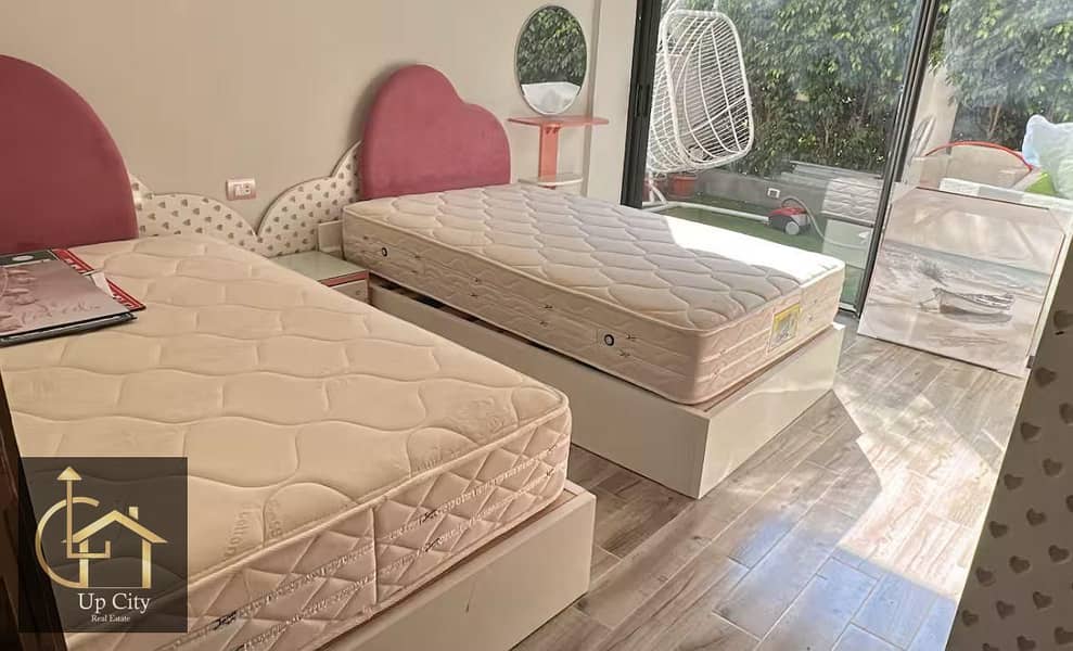 5 d306ef73-7bd0-48b6-8964-ee8b2a539750. jpg