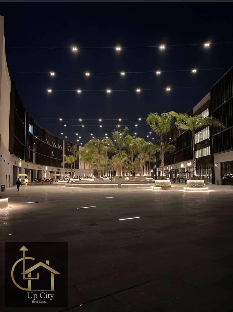 10 f1f3dfb4-e5e0-4900-8643-733b3d30bebf. jpg