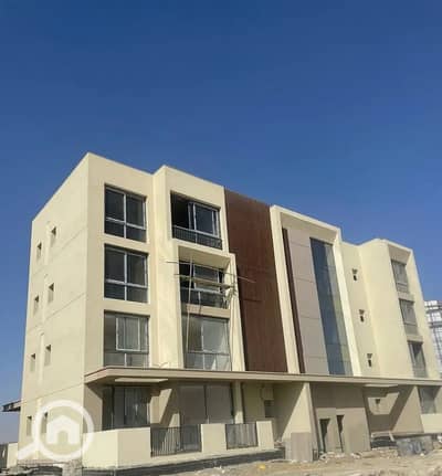 3 Bedroom Flat for Sale in 6th of October, Giza - 34748215-800x600. jpg