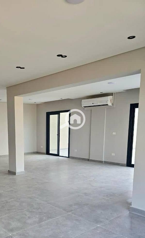 8 WhatsApp Image 2025-12-18 at 2.19. 28 PM (1). jpeg