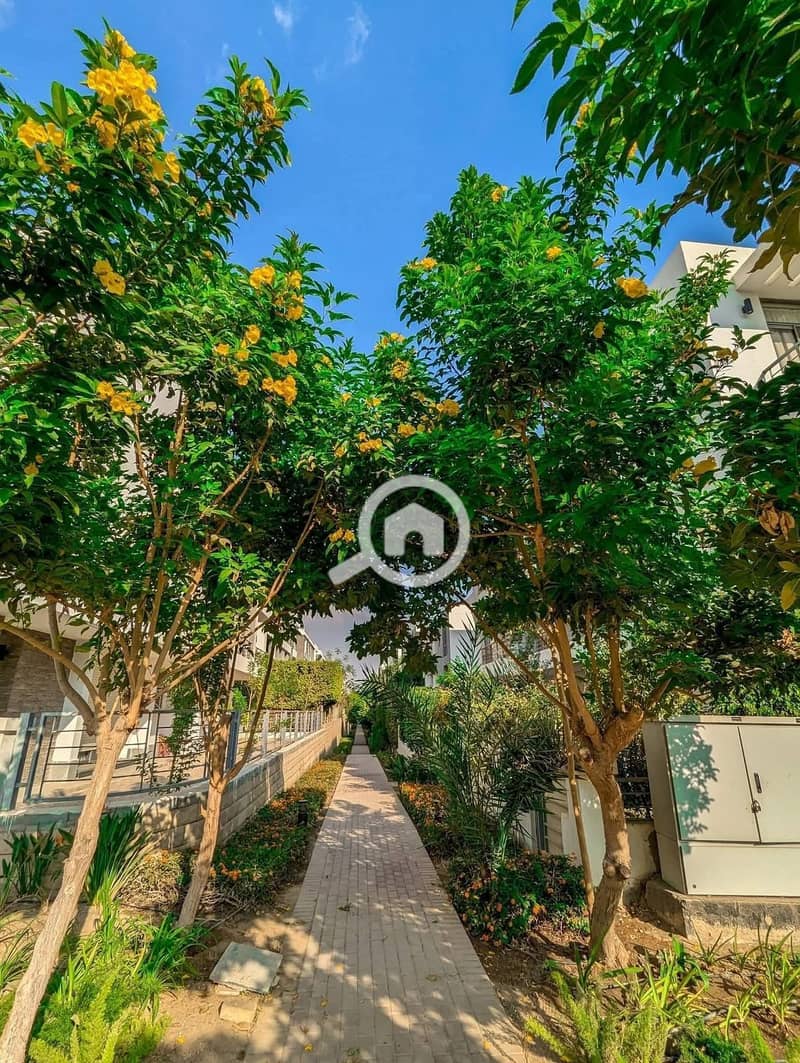 4 WhatsApp Image 2025-12-18 at 2.10. 24 PM (4). jpeg