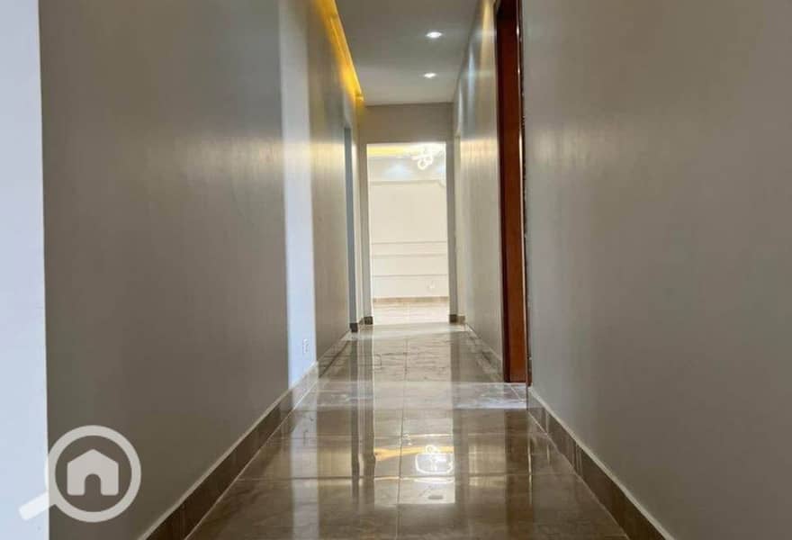 2 e2ee9621-c872-4174-93ea-a1706f46e555. jpg