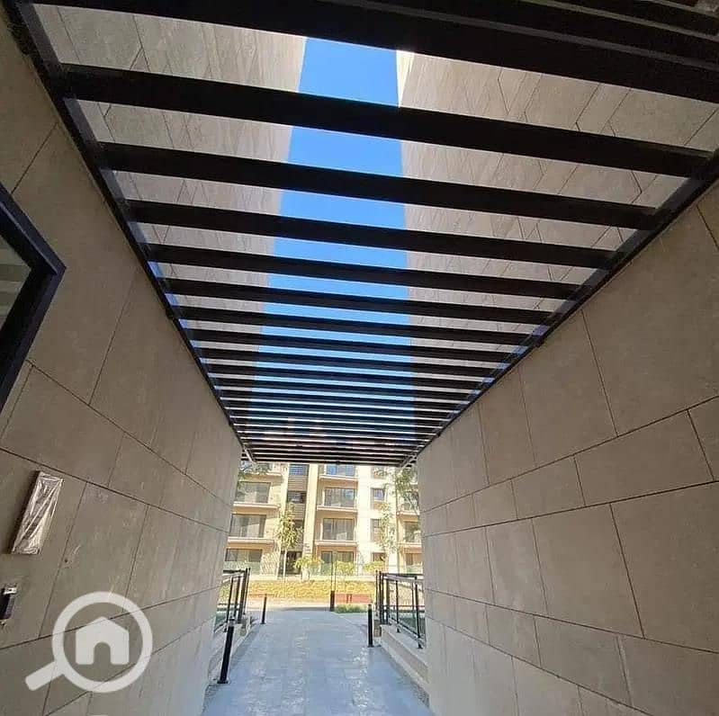 7 7f963c9f-c8fb-46f8-8abb-9540121a2922. jpg