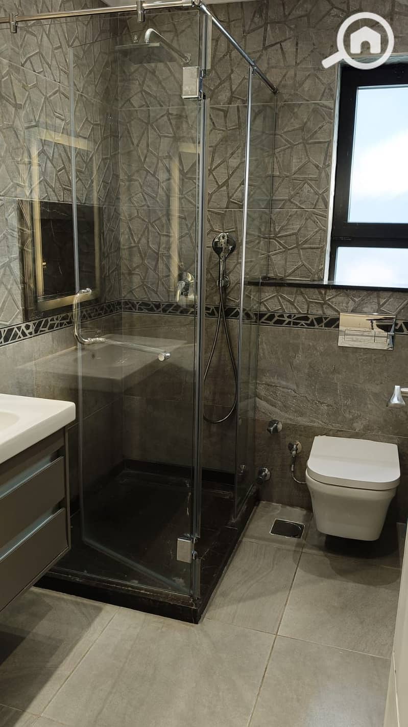 6 WhatsApp Image 2025-12-17 at 10.09. 17 AM (1). jpeg