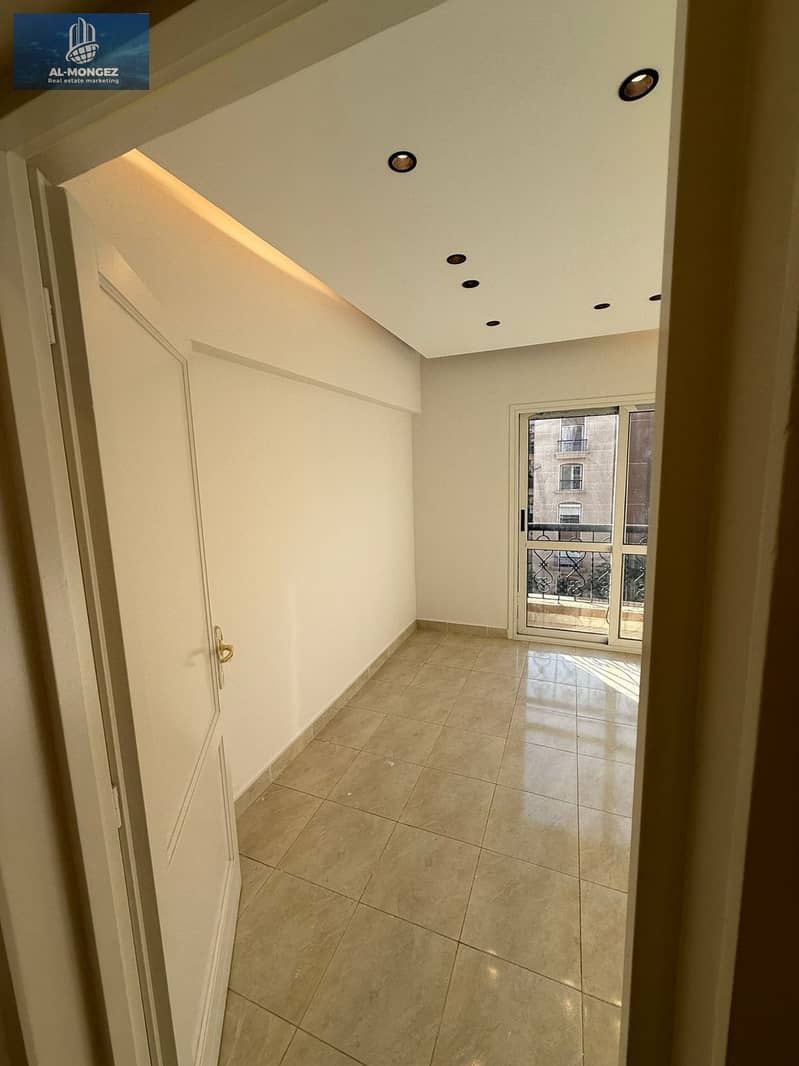 6 fee0f4ea-438d-4d15-824a-c8a76909c459. jpeg