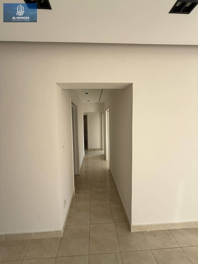 7 93394bfe-9650-4dd6-8335-08d7bff9afcc. jpeg