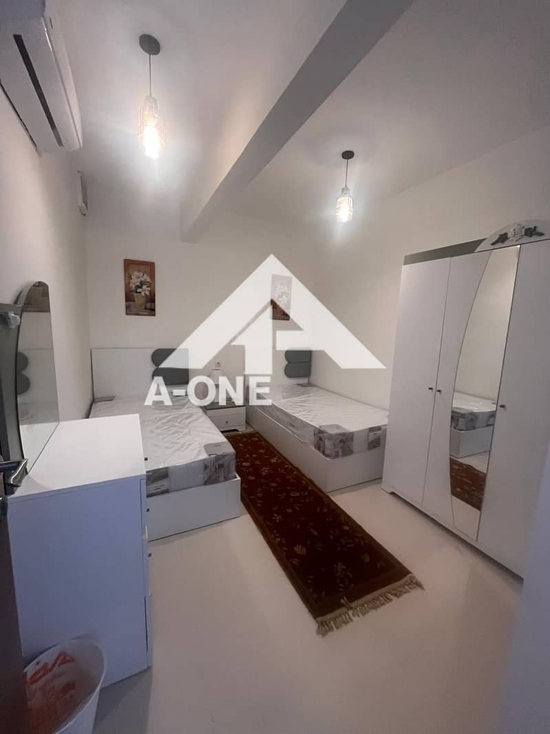 7 8650d39c-8ea2-477a-a70f-9a1b39b81dee. jpg