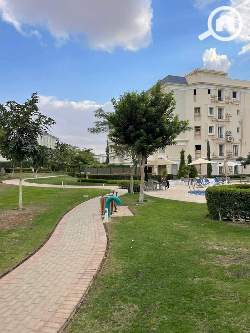 12 WhatsApp Image 2025-12-10 at 14.03. 26_ddbf7480. jpg