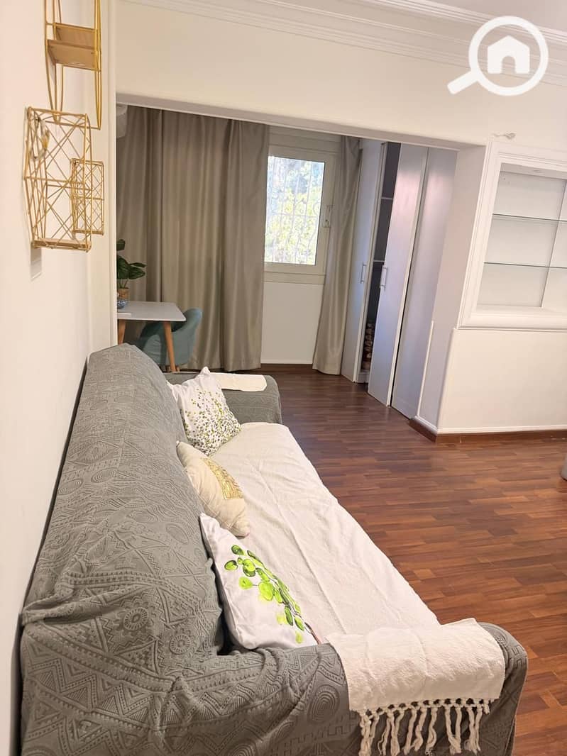 13 27881e60-a3f4-4255-9d80-fbcadd207126. jpeg