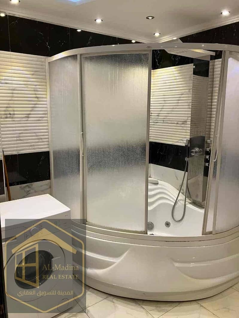 8 ff1713e9-45dc-443b-9302-cfdfec28155e. jpg