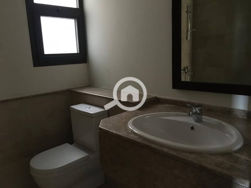 6 WhatsApp Image 2025-12-18 at 2.37. 05 PM. jpeg