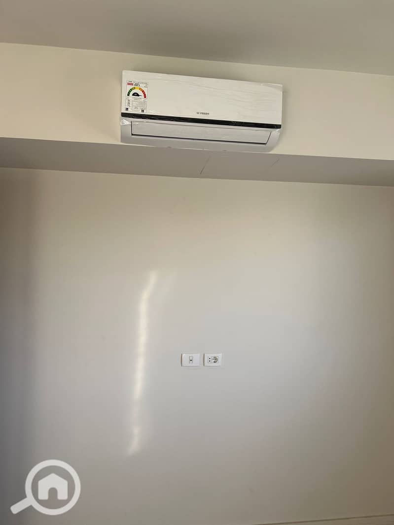 12 WhatsApp Image 2025-12-18 at 2.21. 19 PM (3). jpeg