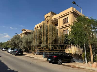 فیلا 10 غرف نوم للبيع في القاهرة الجديدة، القاهرة - WhatsApp Image 2025-12-18 at 14.23. 35 (1). jpeg