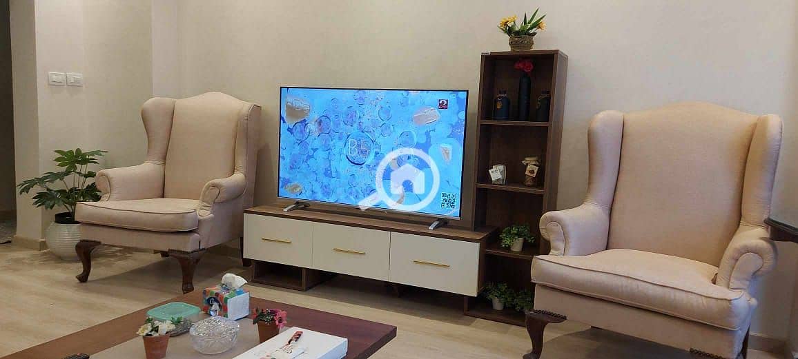 7 7c558f04-c163-455c-8364-44f732bfb7ef. jpeg