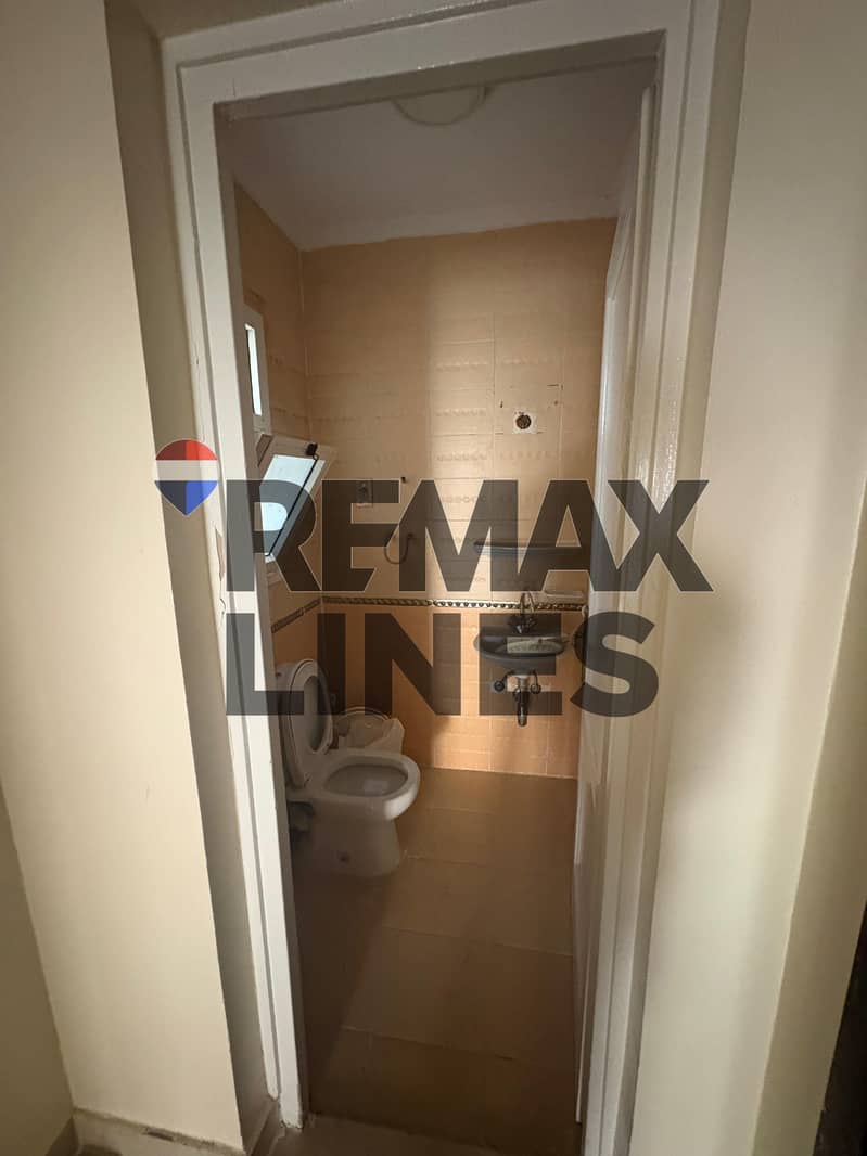 25 WhatsApp Image 2025-12-18 at 2.07. 05 PM (1). jpeg