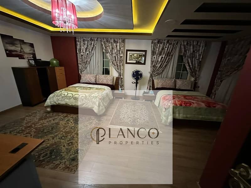 25 WhatsApp Image 2025-12-18 at 12.16. 44 PM (1). jpeg