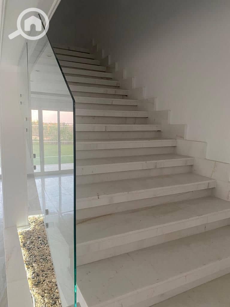 10 WhatsApp Image 2025-12-18 at 2.55. 40 PM (2). jpeg