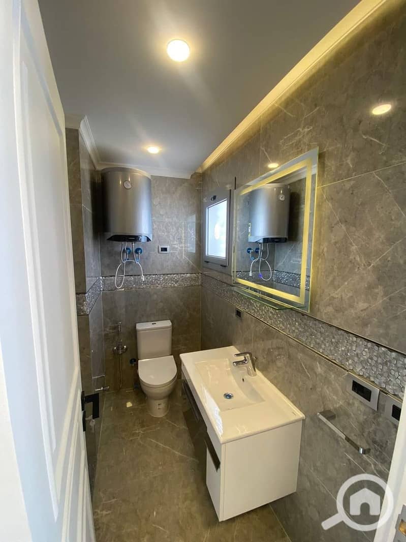 5 417528378_863687545538847_1386803077316068732_n. jpg