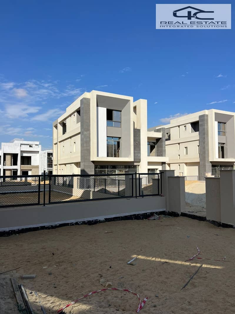 3 WhatsApp Image 2025-12-18 at 12.20. 35 PM. jpeg