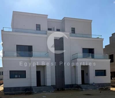 تاون هاوس 4 غرف نوم للبيع في الشيخ زايد، الجيزة - WhatsApp Image 2025-12-15 at 3.56. 09 PM. jpeg