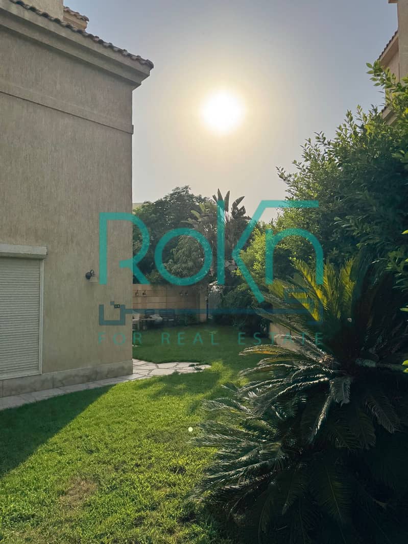 e46fb508-8c67-4e56-973f-f7d6958bd419. jpg e46fb508-8c67-4e56-973f-f7d6958bd419. jpg