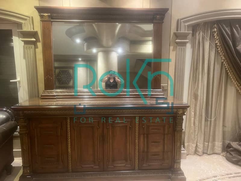 4 0faddc28-95de-4572-b429-64992336ea4d. jpg