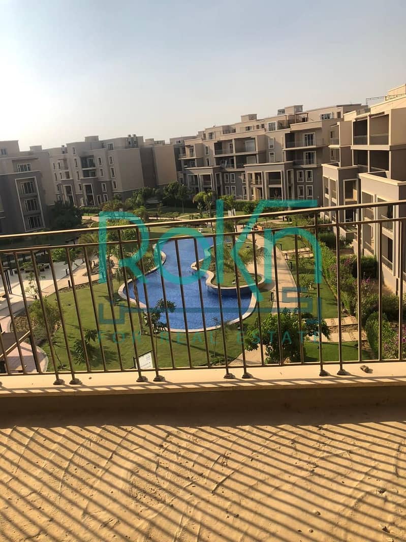 5 d15eab61-0377-4496-b8c2-b1b6aedb5fe8. jpg