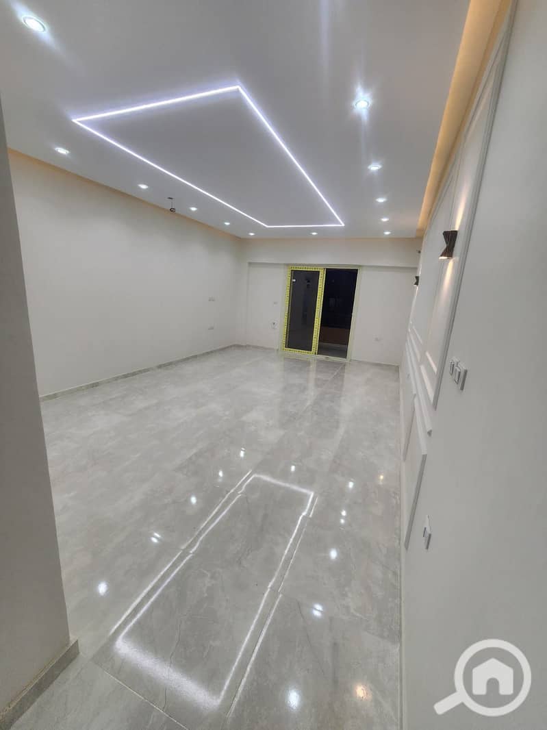 4 WhatsApp Image 2025-10-12 at 7.43. 17 PM (3). jpeg