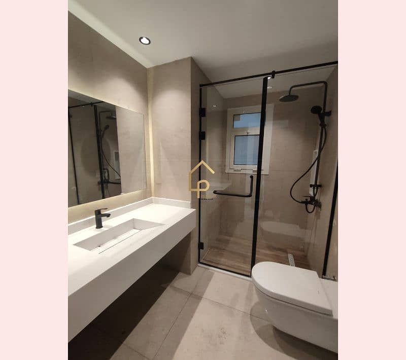 4 WhatsApp Image 2025-12-17 at 2.53. 20 PM. jpg