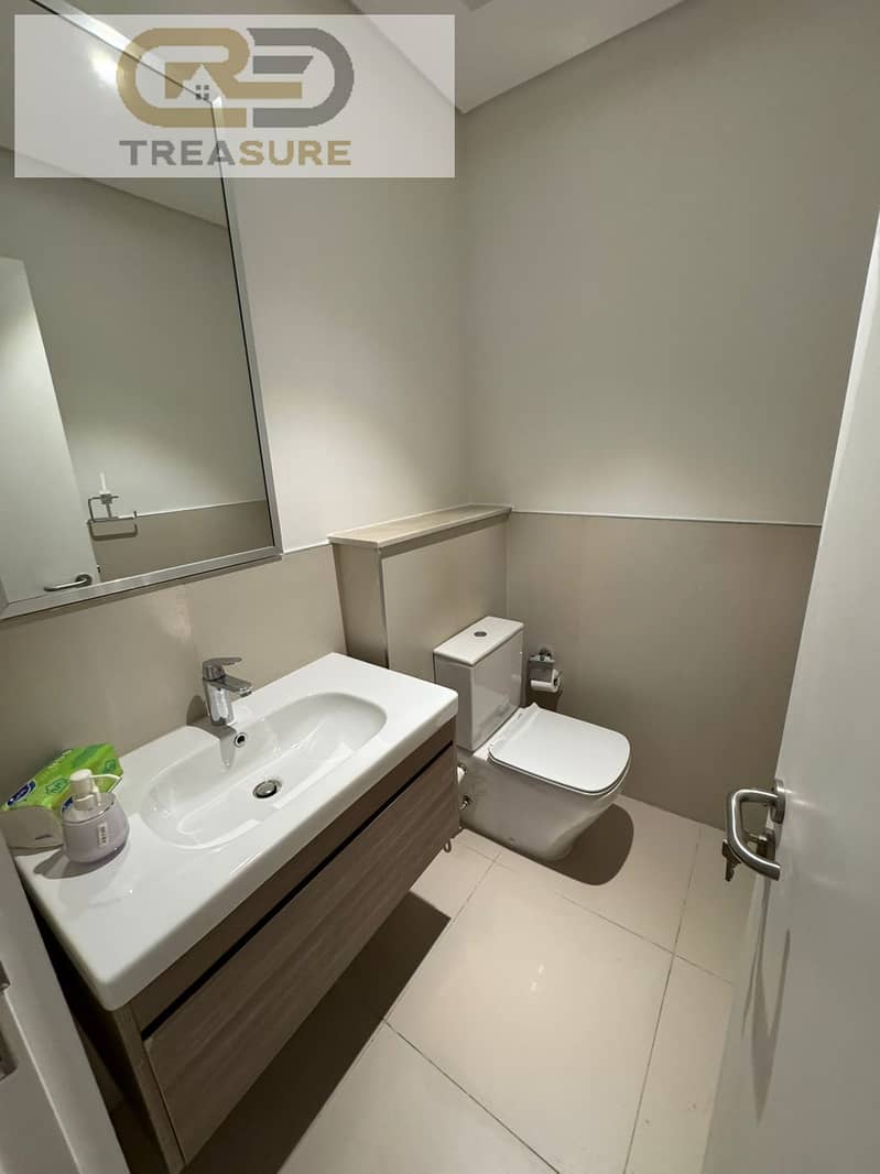 17 WhatsApp Image 2025-12-18 at 2.17. 22 PM (1). jpeg