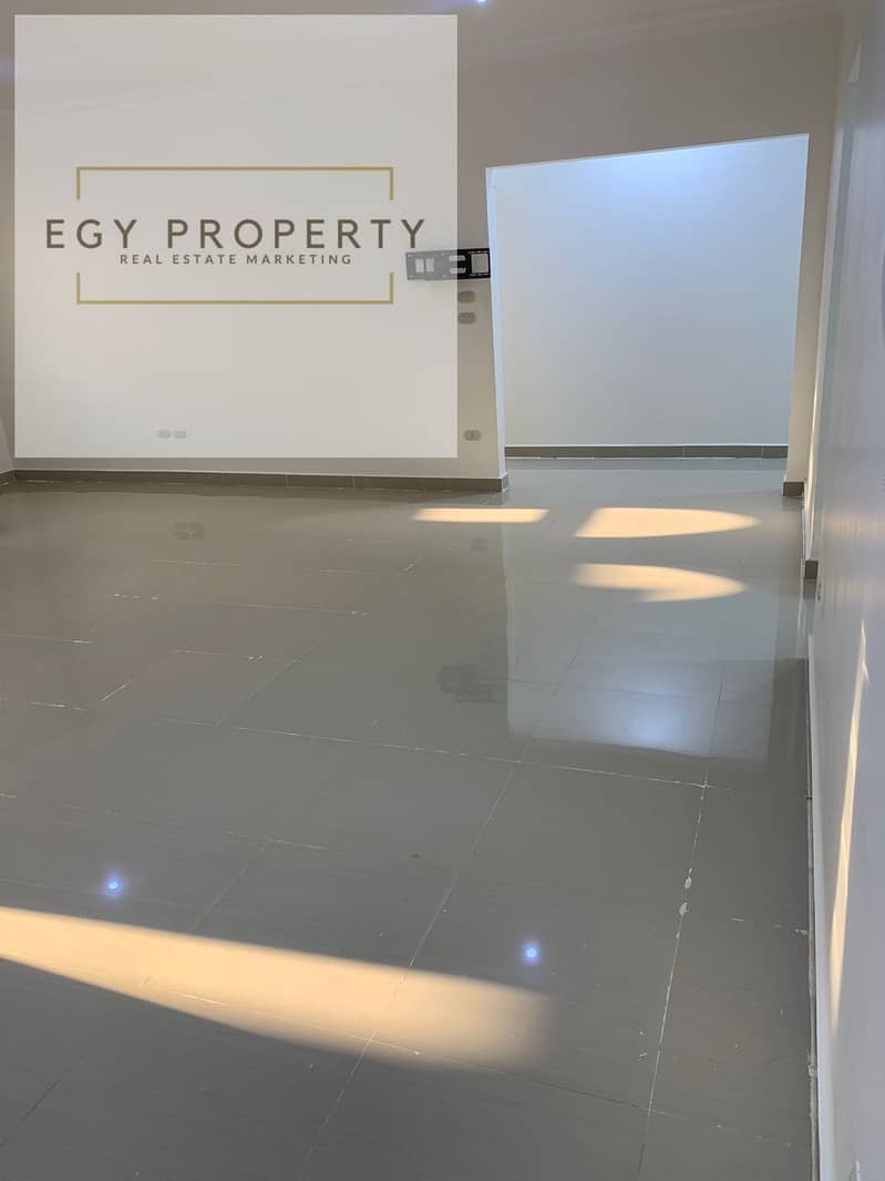 4 WhatsApp Image 2025-12-18 at 3.21. 35 PM. jpeg