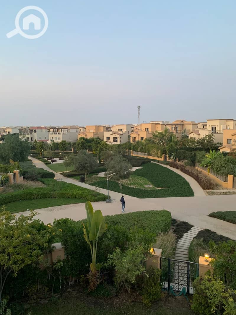 3 70302231-5223-4551-bbf4-8fc69589a504. jpg