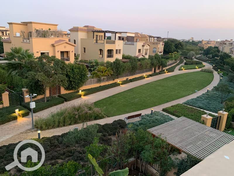 4 eb198f1f-329b-43f1-863c-4807c58b815c. jpg