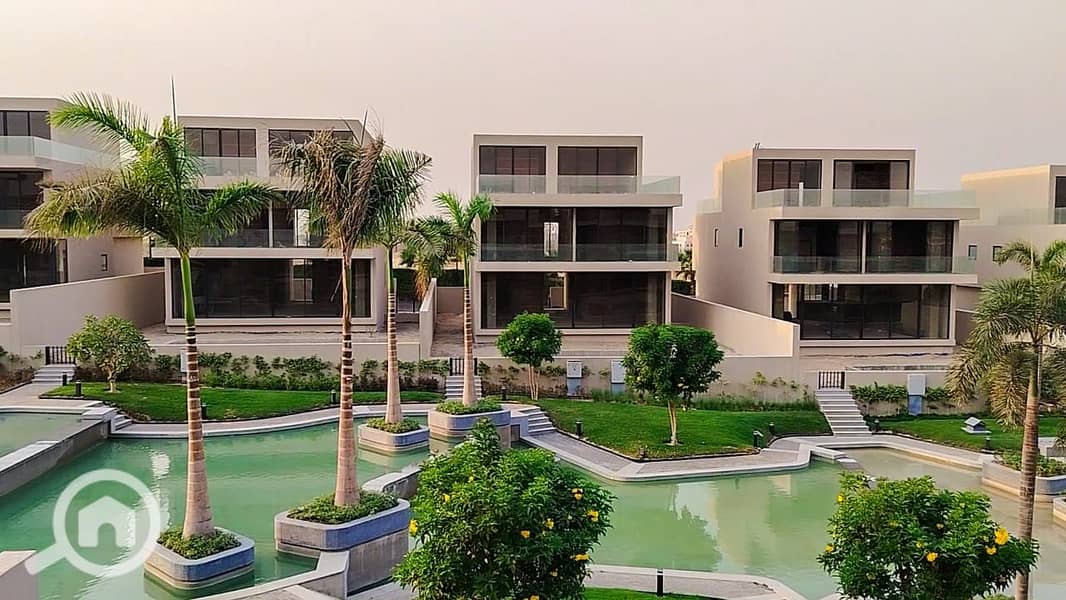 4 0ec493ba-4c4b-4d19-8f6e-5f1cfab9a7ee. jpg