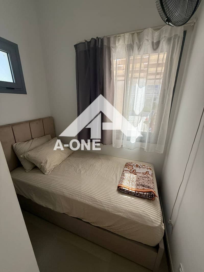 4 c23b9d71-3587-4f1e-8616-f4d1fd547084. jpg