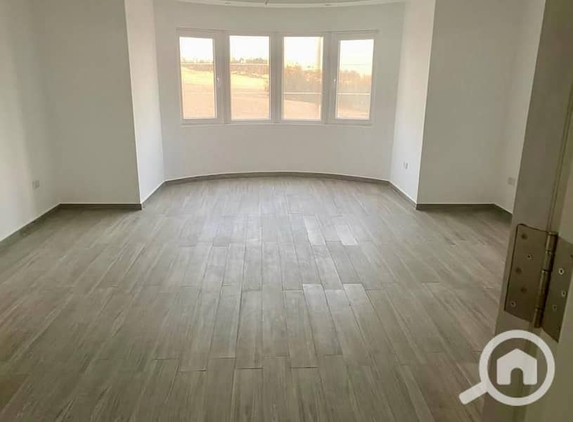 9 WhatsApp Image 2025-12-18 at 3.02. 13 PM (7). jpeg