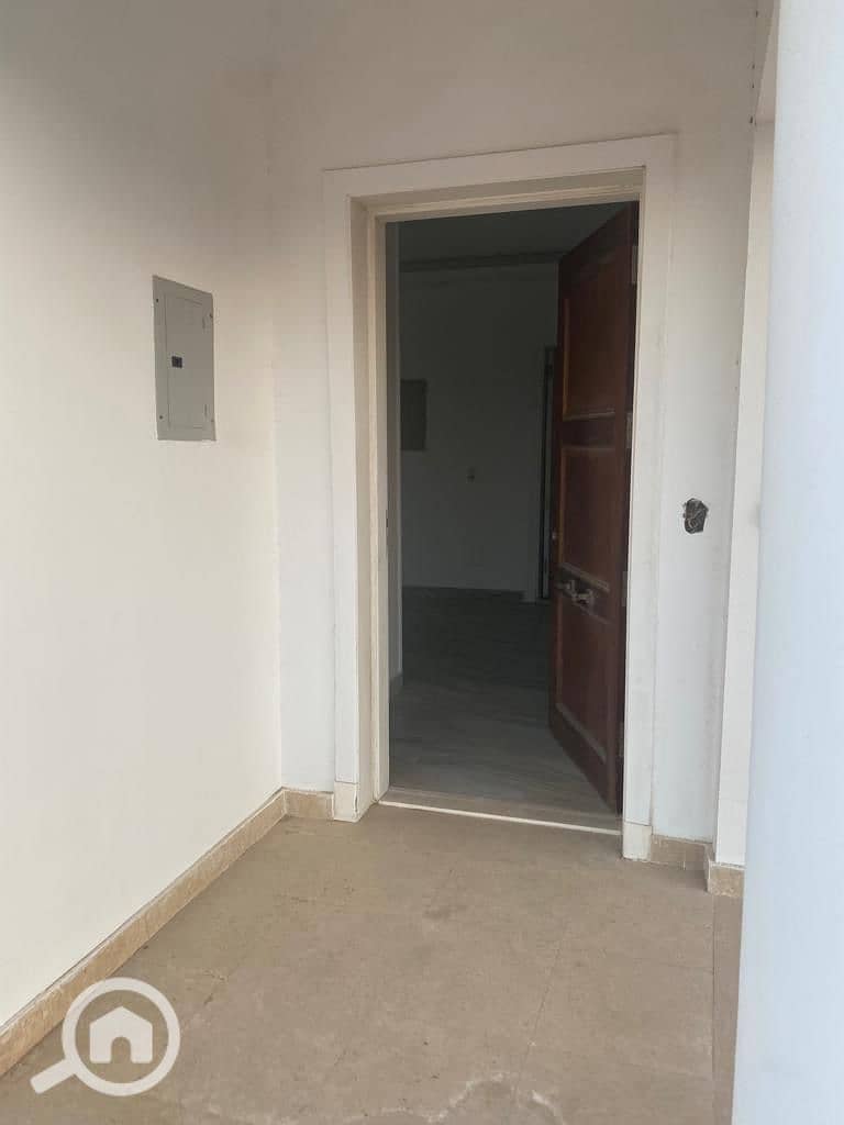 13 WhatsApp Image 2025-12-18 at 2.55. 41 PM (2). jpeg