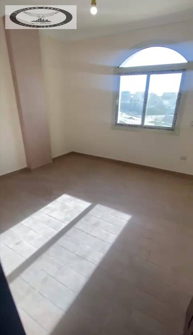 5 55f8b88b-cc63-45c9-8d2b-698faf1c4272. jpg