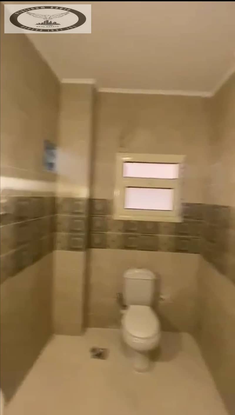 9 0743b2e1-ad6b-4389-b8ac-102d651faadd. jpg