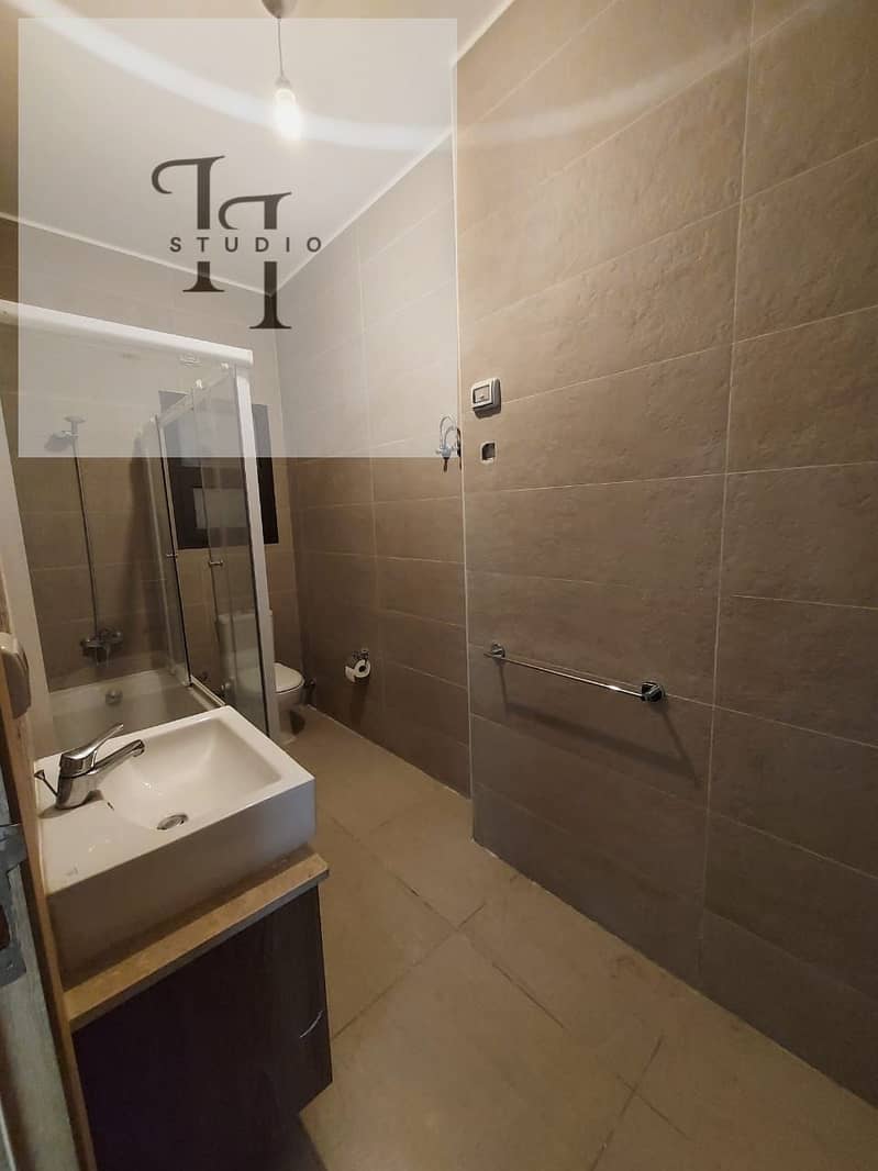 5 WhatsApp Image 2025-12-13 at 1.55. 30 PM (1). jpeg