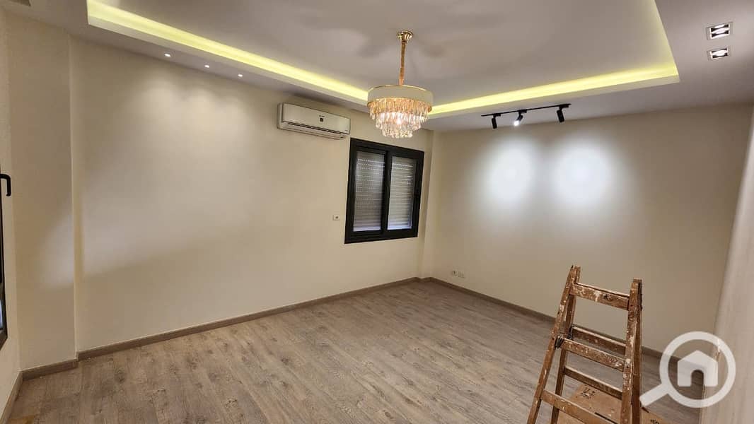 2 WhatsApp Image 2025-12-18 at 14.03. 36 (1). jpeg