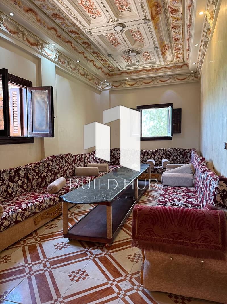 8 0a47e05a-c22f-4532-aa32-458d28d8ef21. jpeg