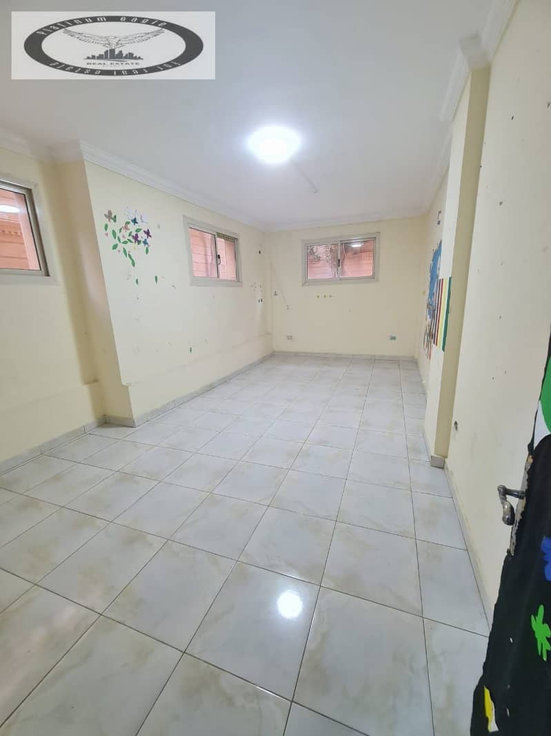 12 c4b7ff9c-d109-47ca-8a28-ad01ad9e030f. jpg