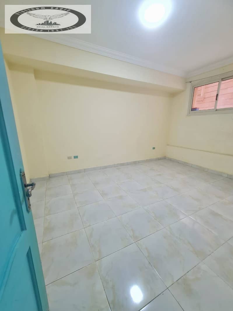 14 3faf8d0c-9649-4dac-8eec-b7f457b9e077. jpg