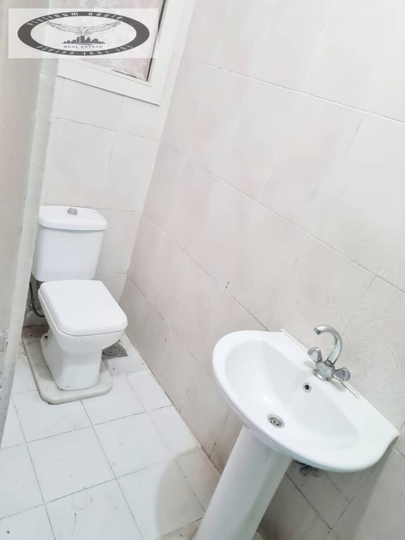 16 7e4c906f-6fe0-4e8b-a07e-a789da63738e. jpg