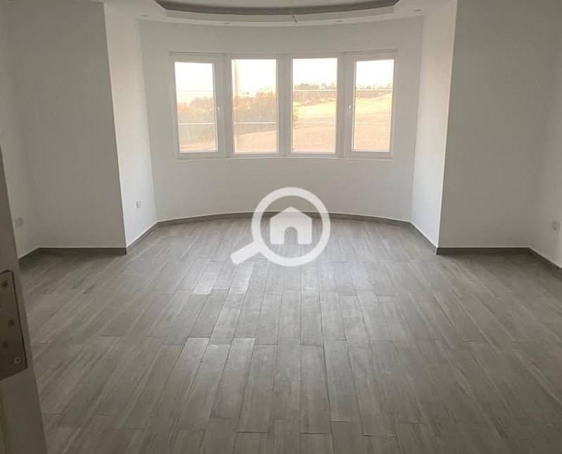 5 WhatsApp Image 2025-12-18 at 3.05. 03 PM. jpeg