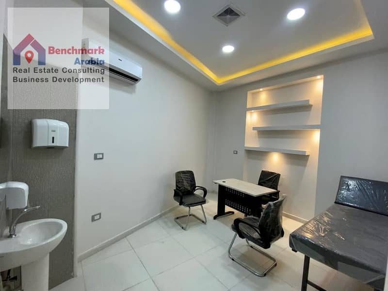 4 c6894d23-c3b9-458e-9e50-0c4c84829e9b. jpeg